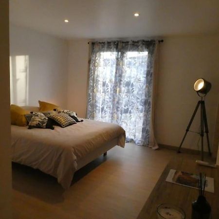Manava Apartment Claveyson ภายนอก รูปภาพ