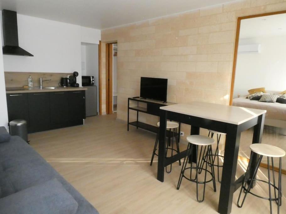 Manava Apartment Claveyson ภายนอก รูปภาพ