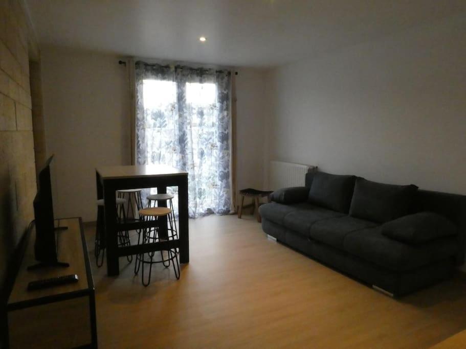 Manava Apartment Claveyson ภายนอก รูปภาพ